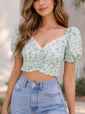 Sky to Moon Button Front Croquet Puff Sleeve Crop Top M
